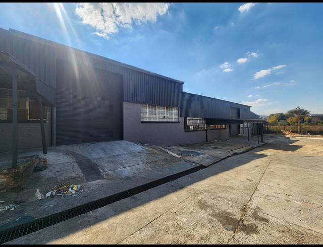 1,200M² WAREHOUSE TO LET IN WADEVILLE